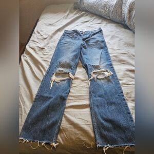 COPY - Levis Low Pro Distressed Jeans